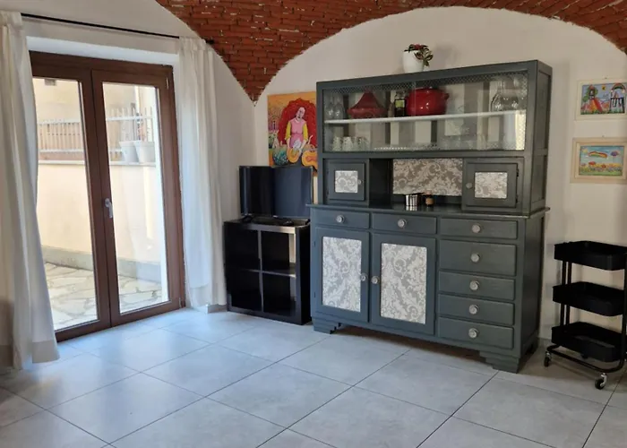 Casa Gemma Апартаменты Ивреа