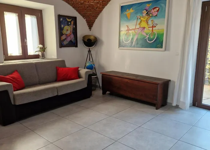 Casa Gemma Ивреа